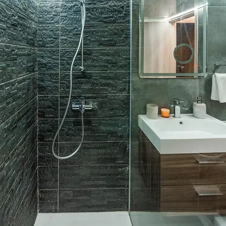 Mackenzie Apartment Larnaca